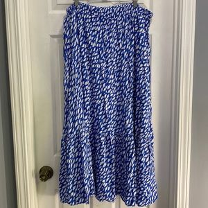 ELOQUII Blue & White Print Maxi Skirt